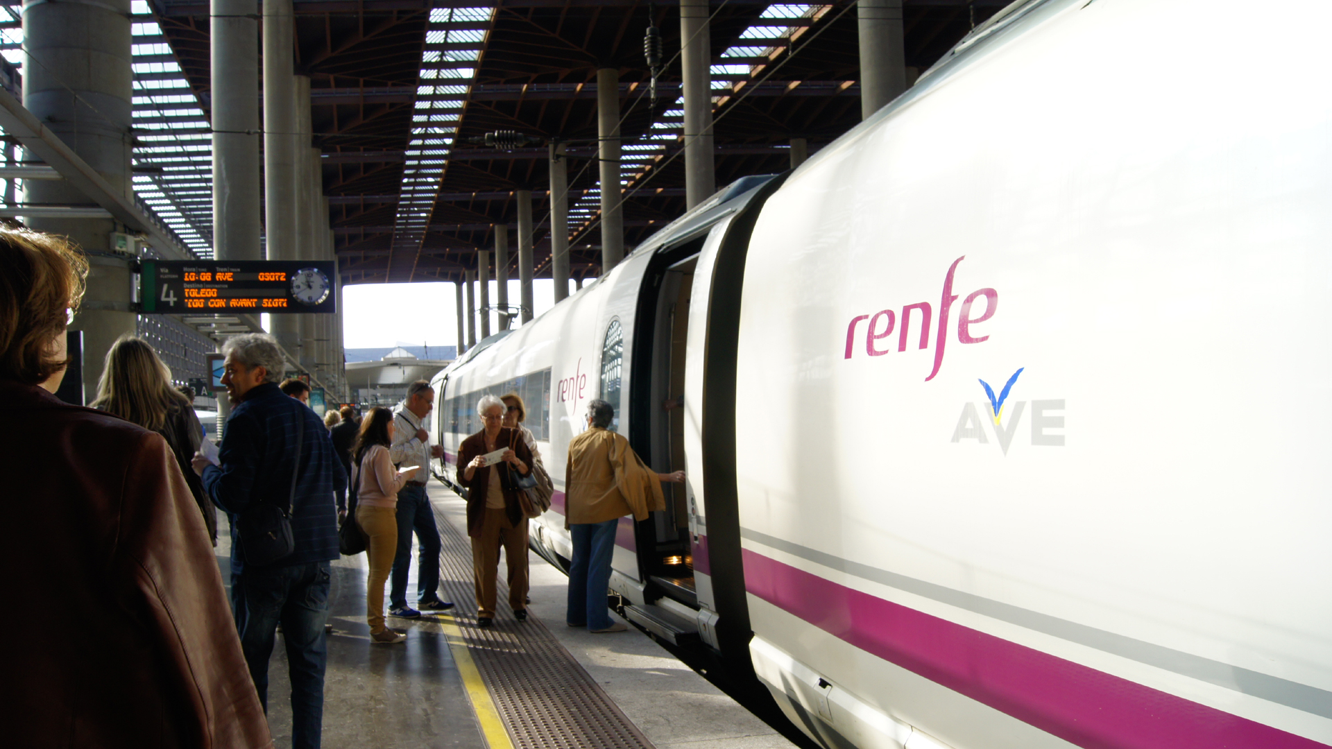 Fotostrecke Mein Europa 44: AVE renfe spanisches Bahnnetz