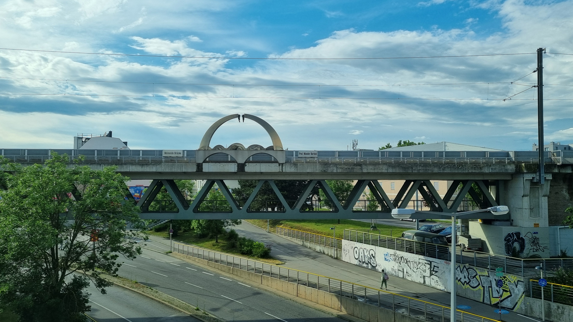 Fotostrecke Wien 050: Weinende Brücke